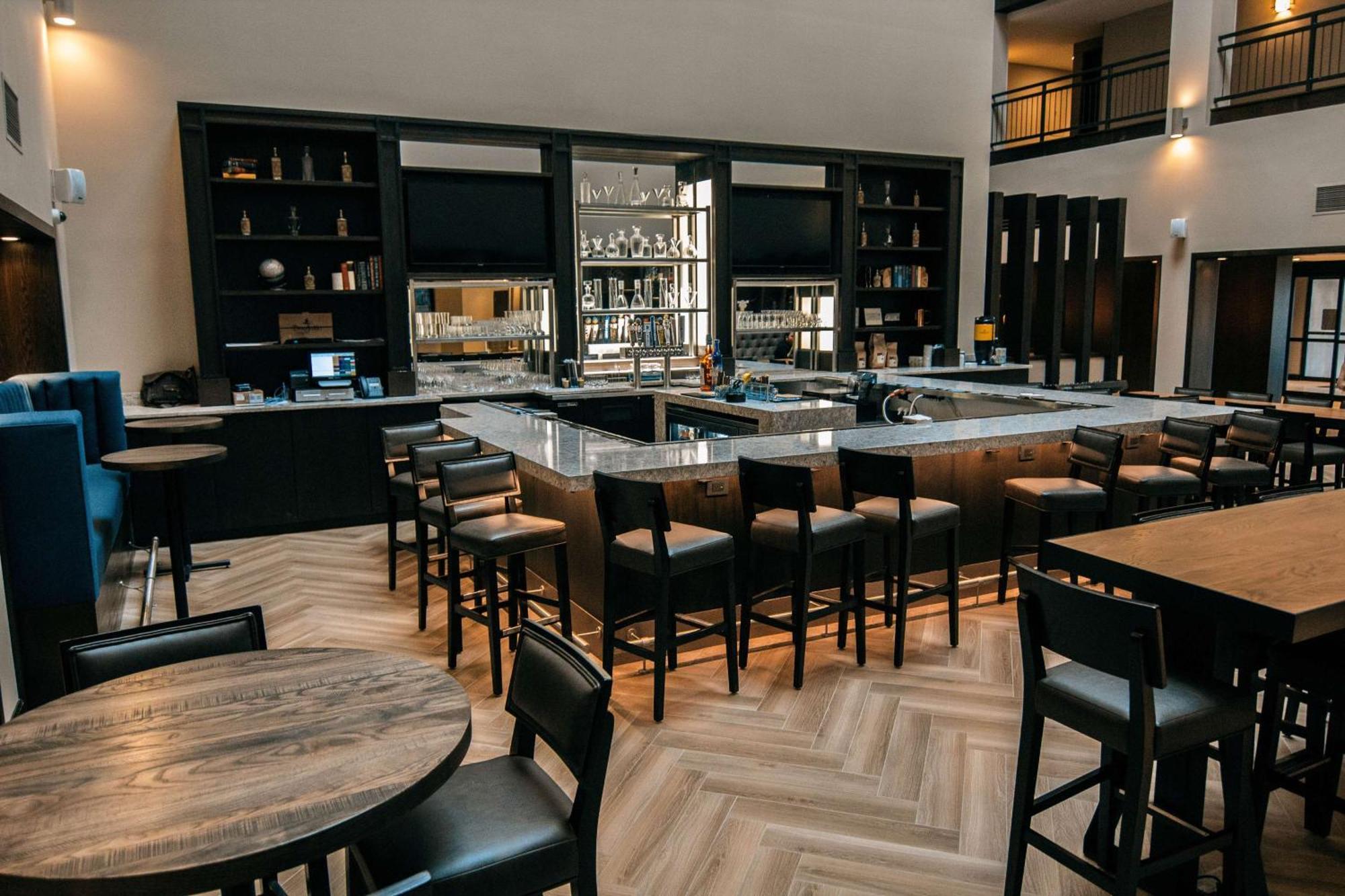 Doubletree By Hilton Lubbock - University Area Extérieur photo