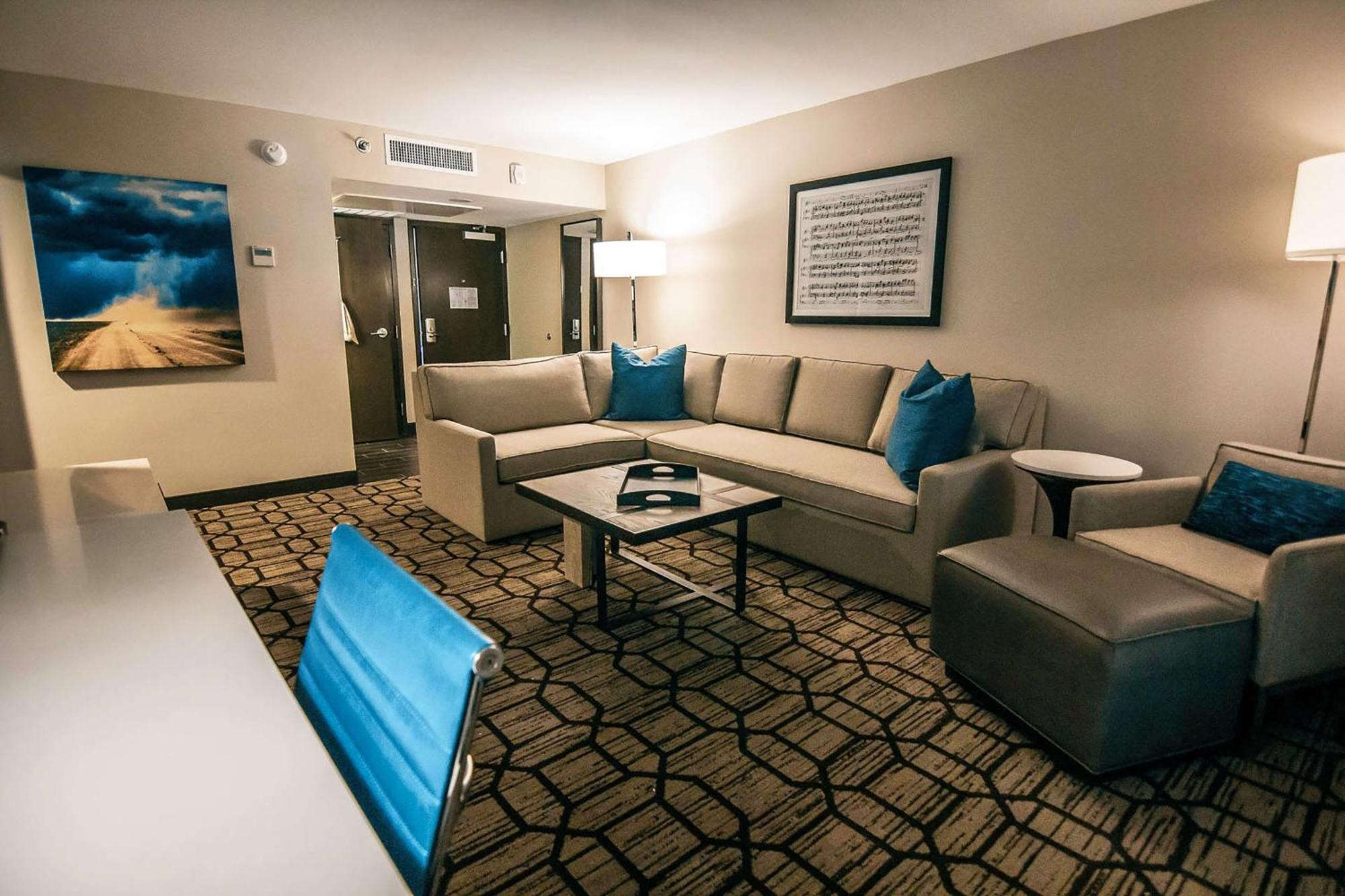 Doubletree By Hilton Lubbock - University Area Extérieur photo